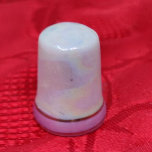 Branson Missouri Thimble Iridescent Collectible Souvenir Ceramic Music Pink - Picture 3 of 4
